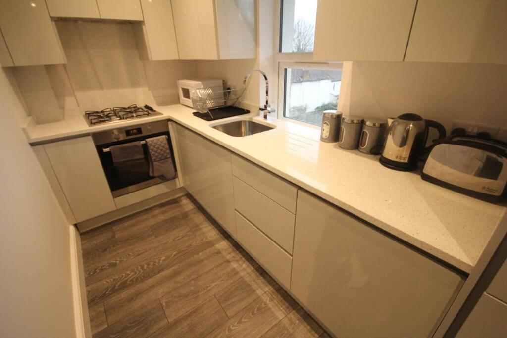 Great West Road Apartments Flat D London Eksteriør bilde