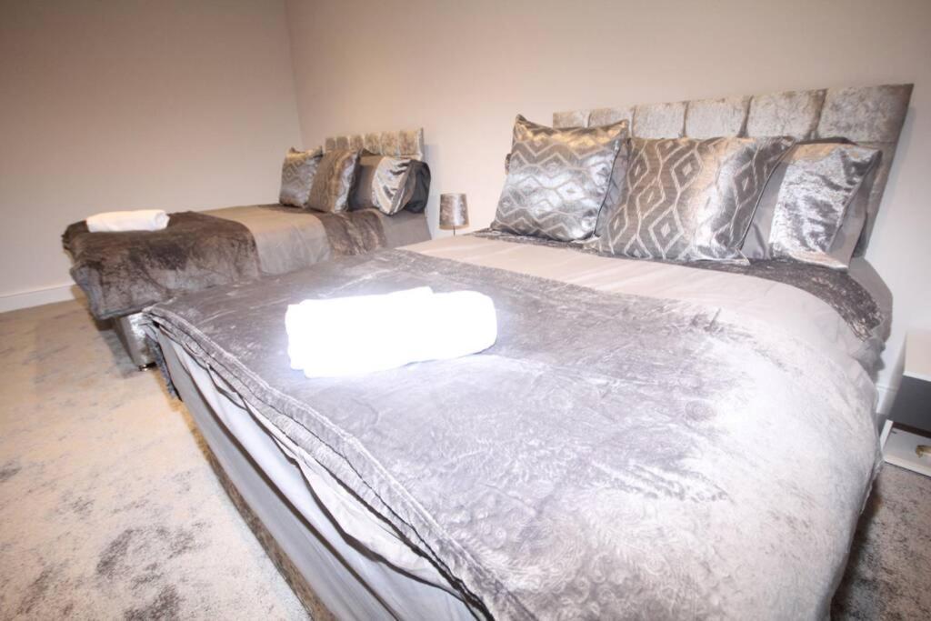 Great West Road Apartments Flat D London Eksteriør bilde
