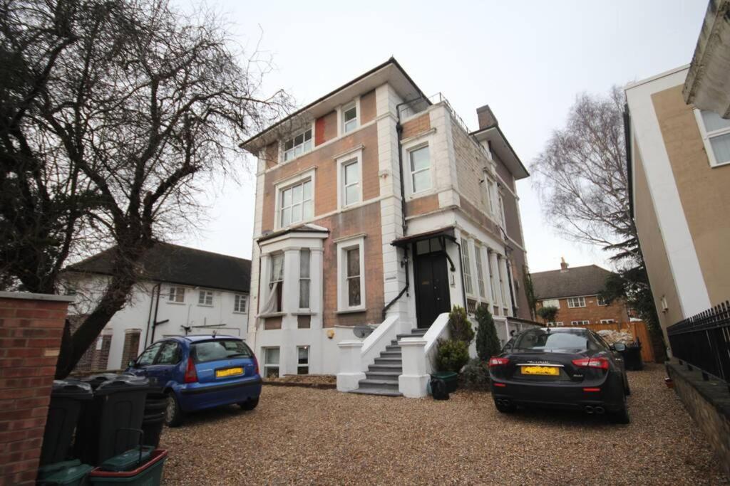Great West Road Apartments Flat D London Eksteriør bilde