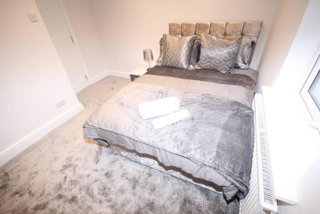 Great West Road Apartments Flat D London Eksteriør bilde