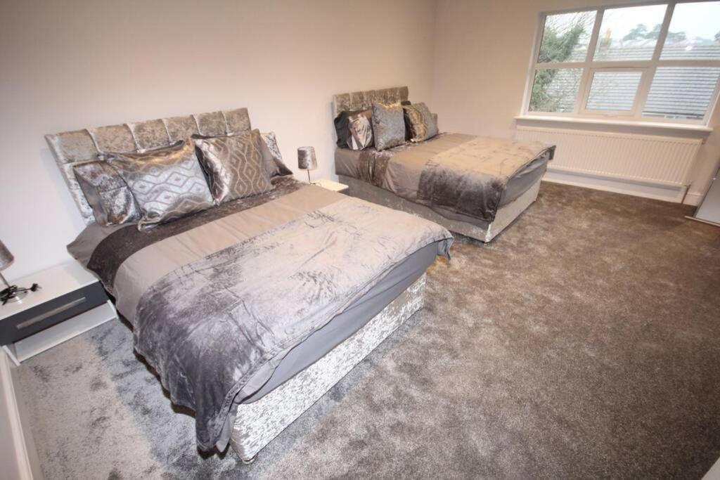 Great West Road Apartments Flat D London Eksteriør bilde